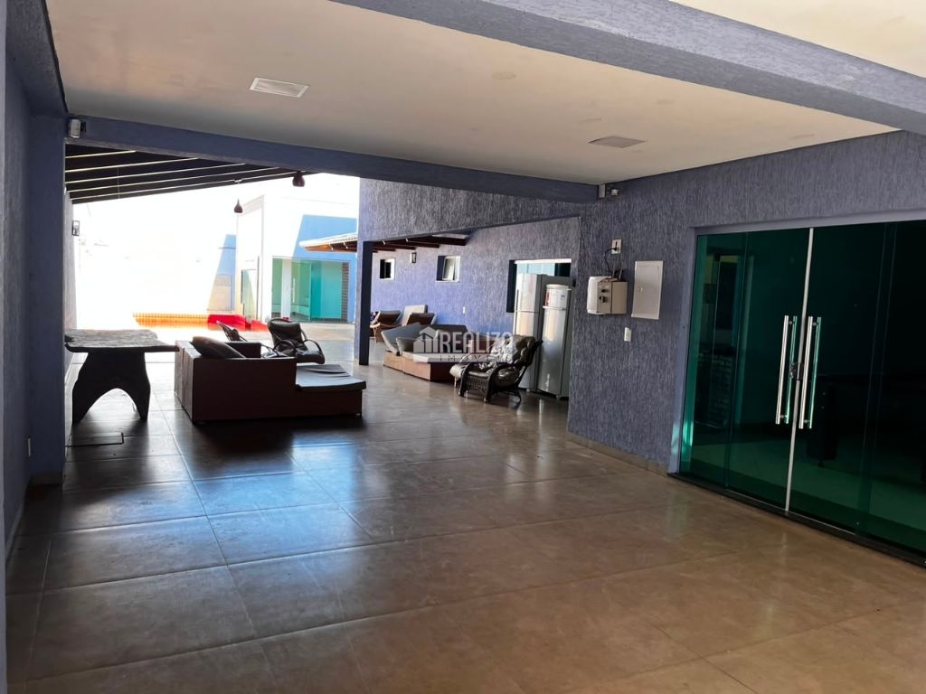 Casa de 4 quartos, 386m² no bairro Parque das Laranjeiras, em Uberaba | Eu Corretor