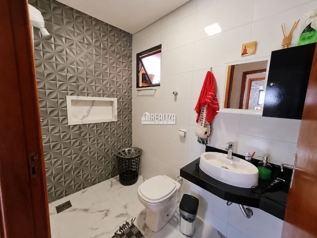 Casa de 4 quartos, 93m² no bairro Olinda, em Uberaba | Eu Corretor