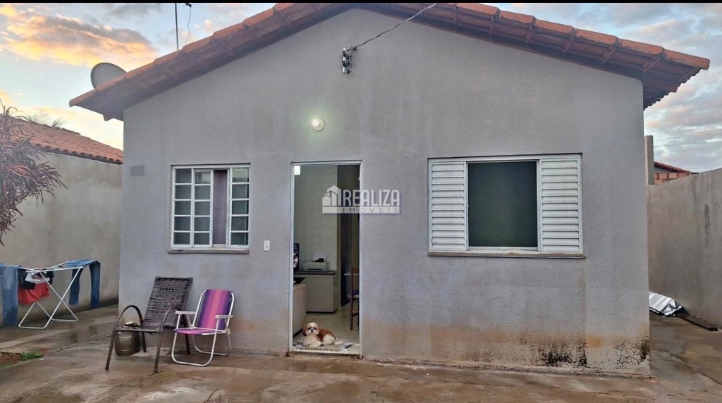 Casa, 2 quartos, 45 m² - Foto 1