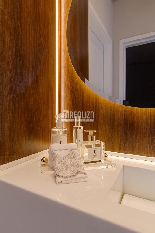 Casa, 3 quartos, 215 m² - Foto 10