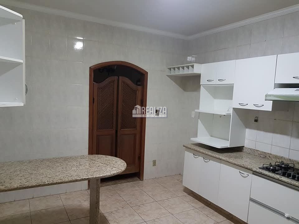 Casa, 3 quartos, 187 m² - Foto 6