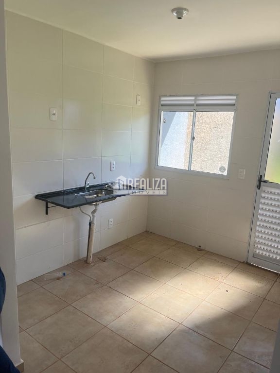 Casa, 2 quartos, 41 m² - Foto 3