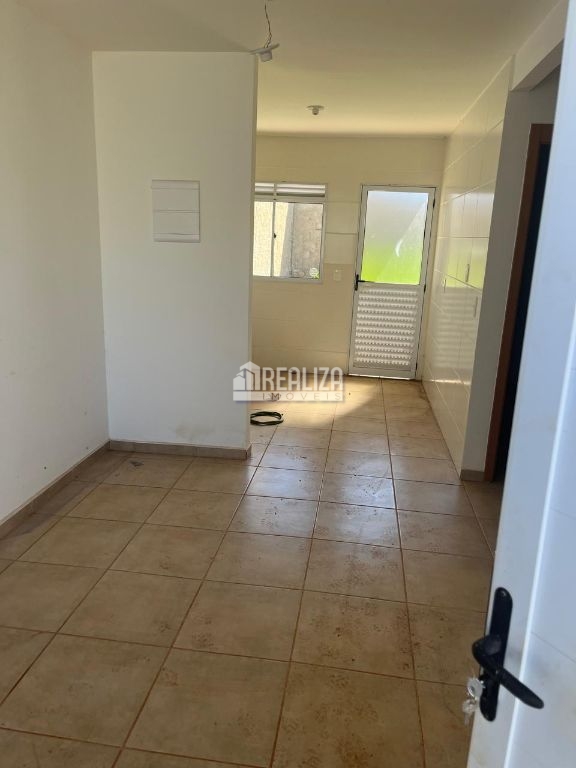 Casa, 2 quartos, 41 m² - Foto 1