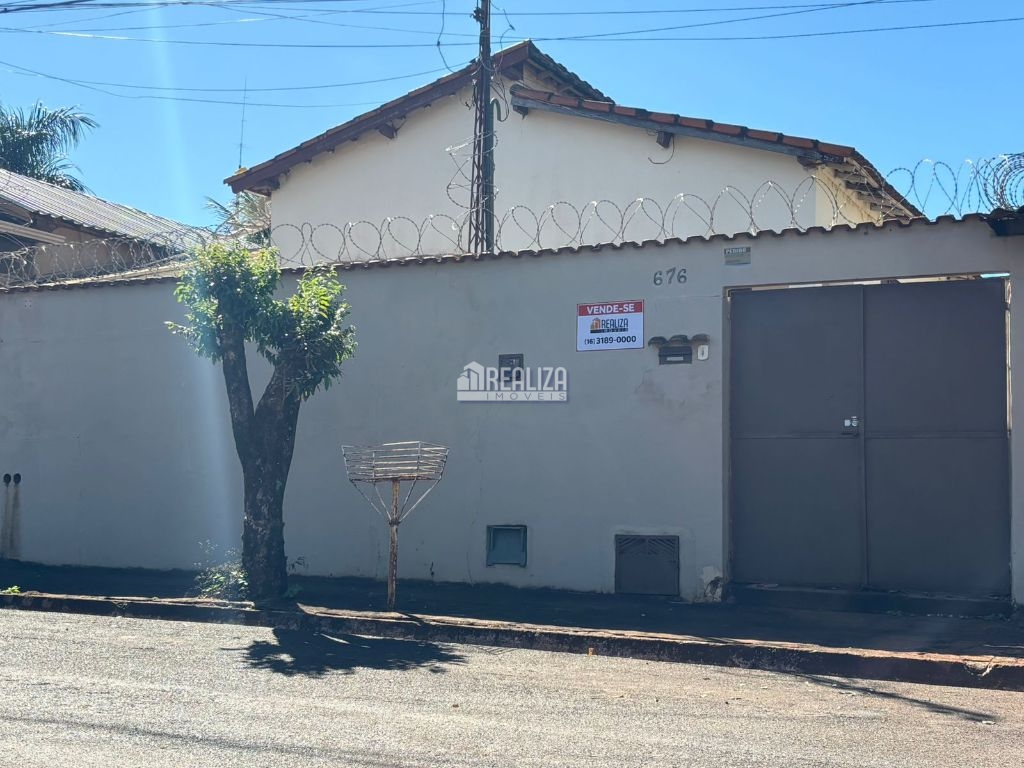 Casa, 2 quartos, 103 m² - Foto 1