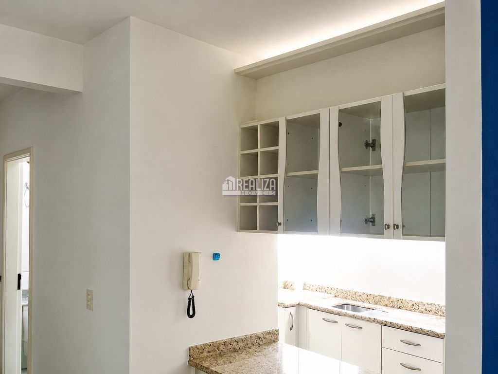 Apartamento, 3 quartos, 80 m² - Foto 2
