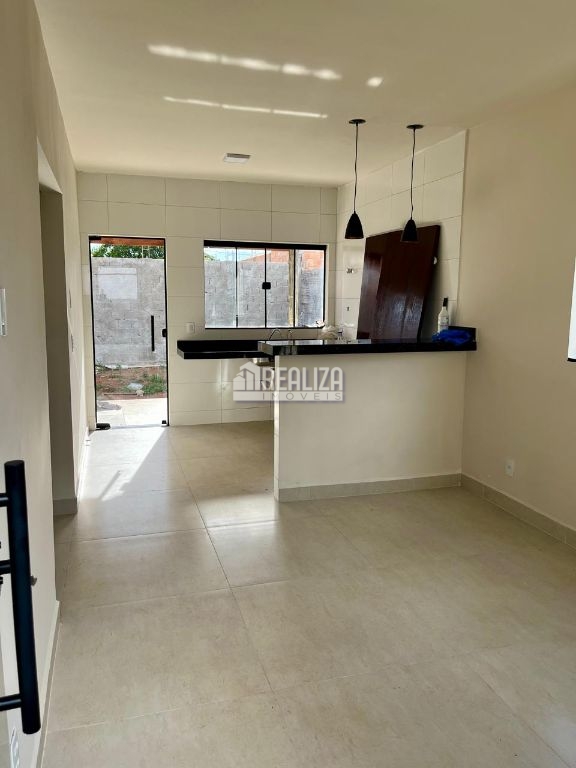 Casa, 1 quarto, 37 m² - Foto 1