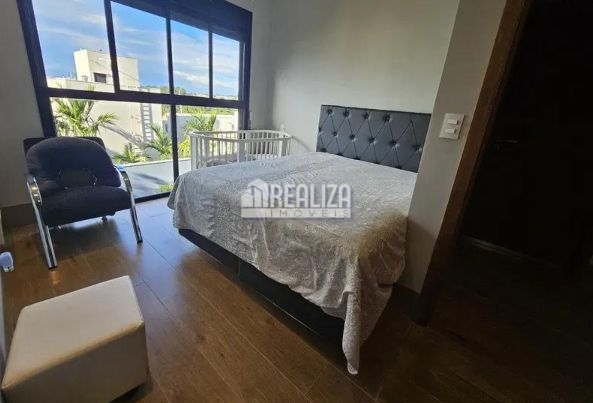 Casa, 4 quartos, 330 m² - Foto 22