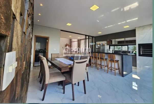 Casa, 4 quartos, 330 m² - Foto 7