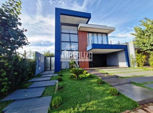 Casa, 4 quartos, 330 m² - Foto 1