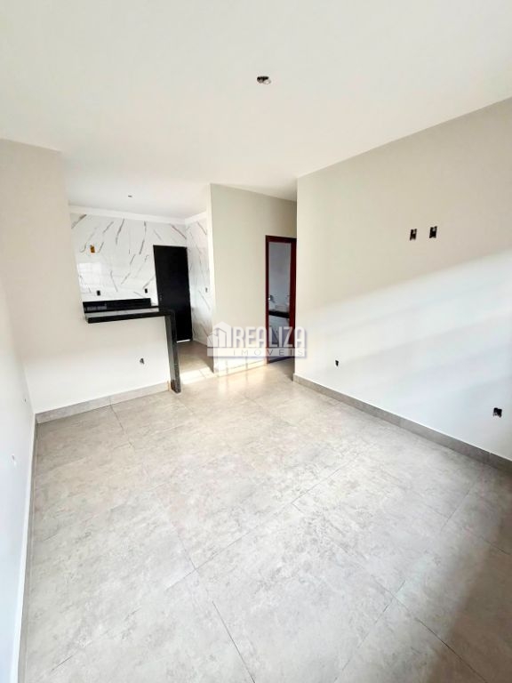 Casa, 2 quartos, 100 m² - Foto 3