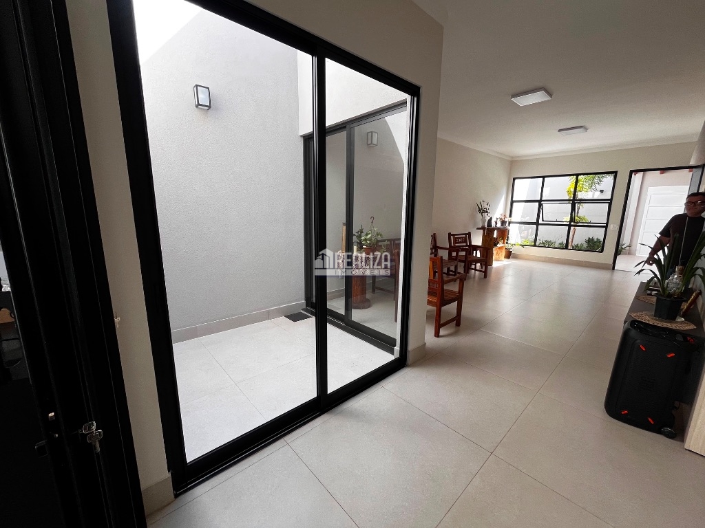 Casa, 2 quartos, 200 m² - Foto 9