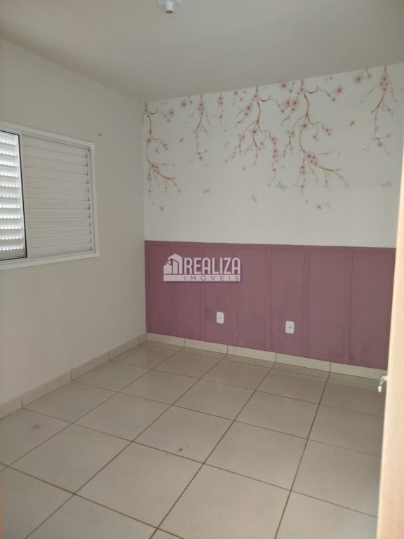 Casa, 2 quartos, 200 m² - Foto 2