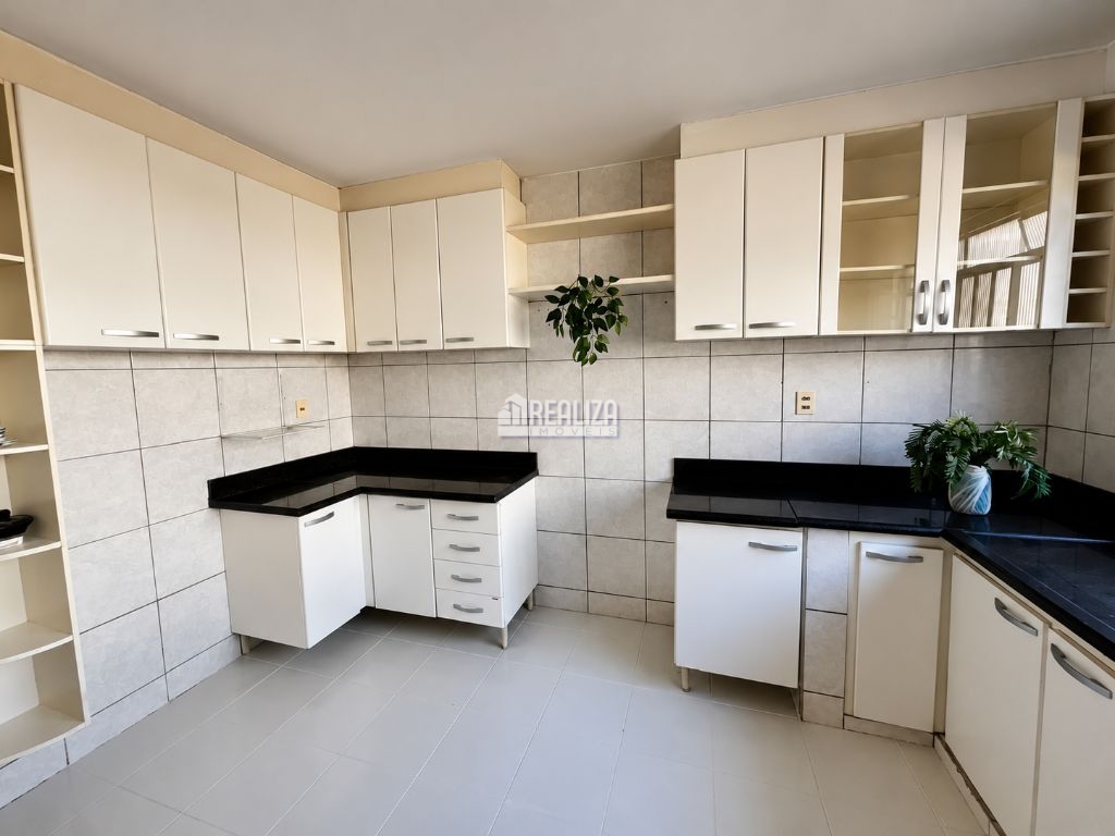 Casa, 3 quartos, 270 m² - Foto 5