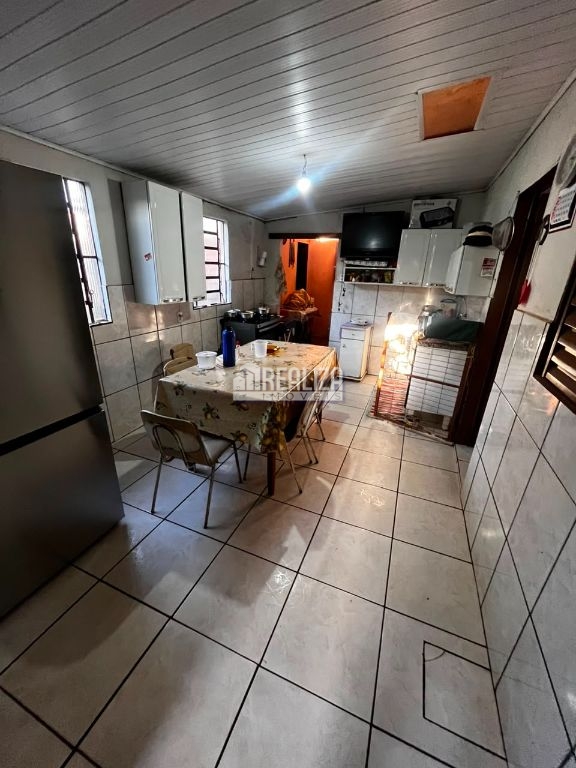 Casa, 5 quartos, 156 m² - Foto 3