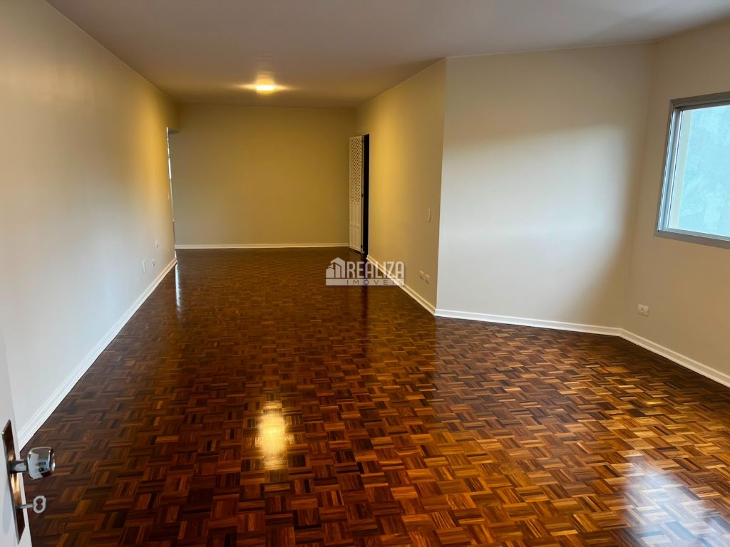 Apartamento, 3 quartos, 290 m² - Foto 2