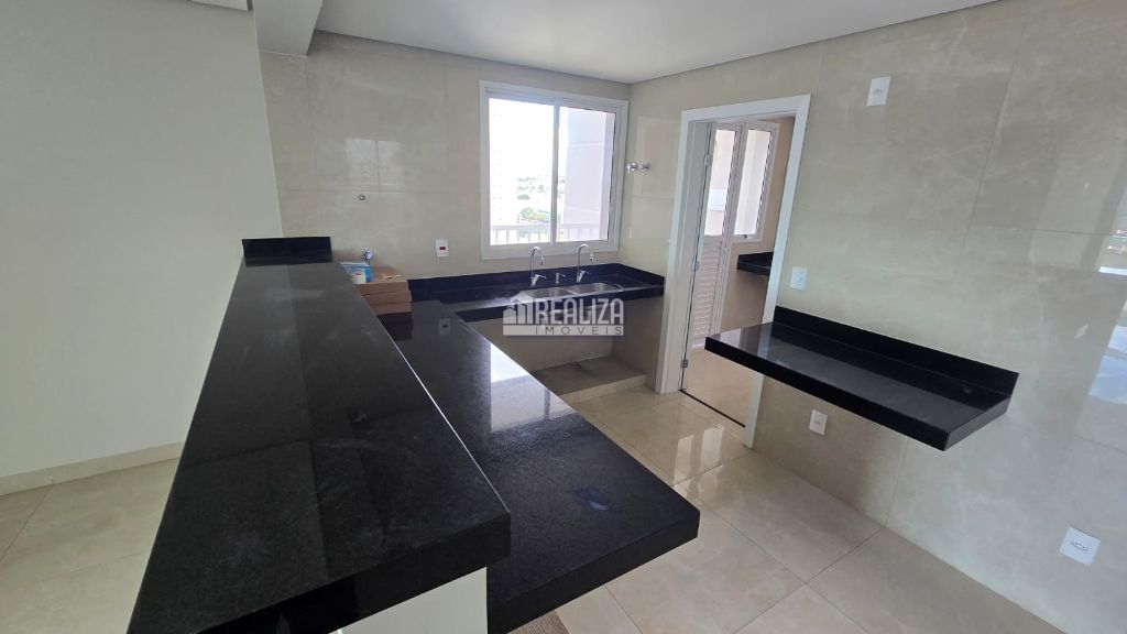 Apartamento, 3 quartos, 120 m² - Foto 3