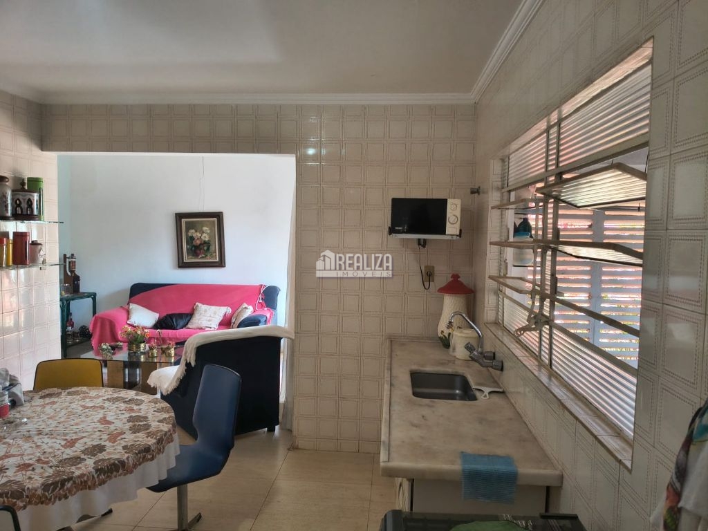Casa, 4 quartos, 120 m² - Foto 3