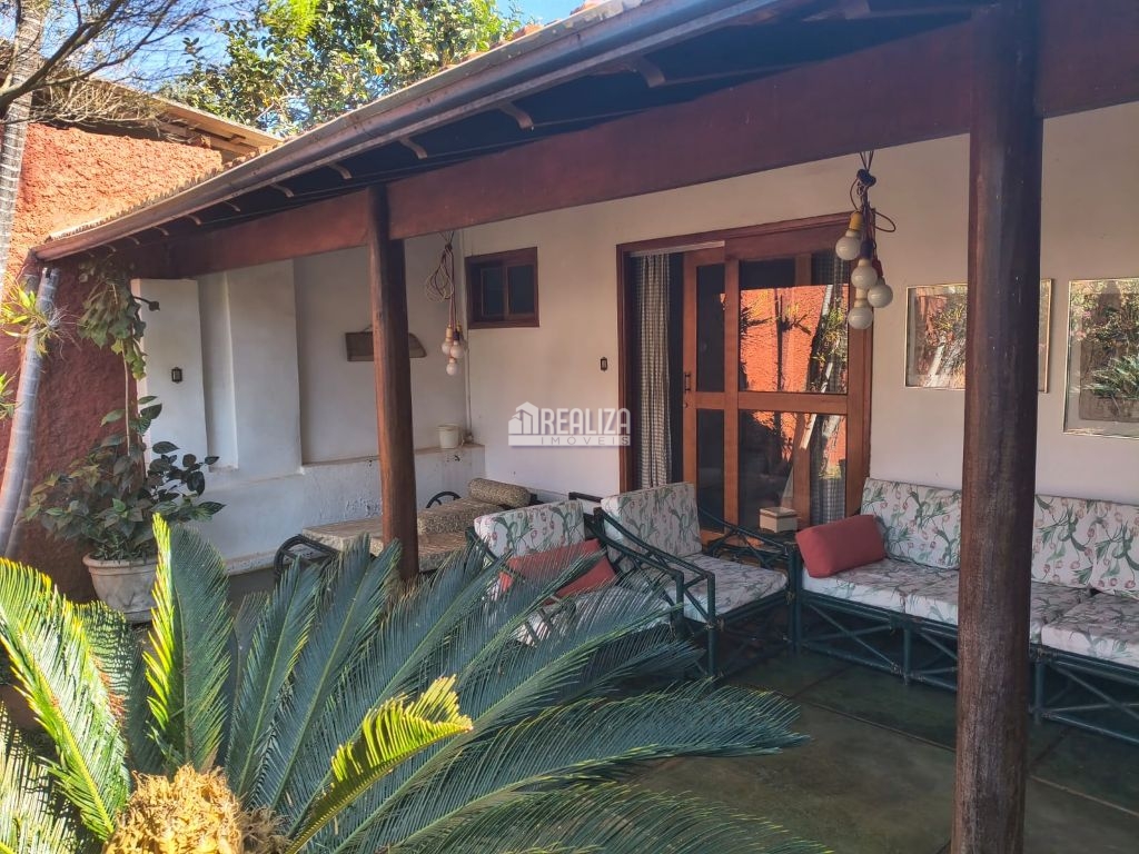 Casa, 4 quartos, 120 m² - Foto 2