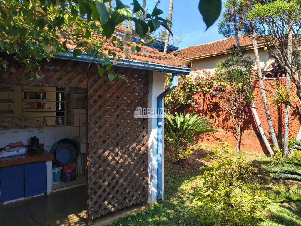 Casa, 4 quartos, 120 m² - Foto 1