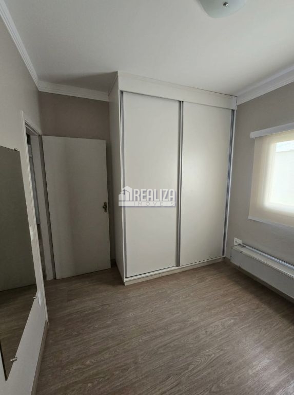 Casa, 5 quartos, 194 m² - Foto 3