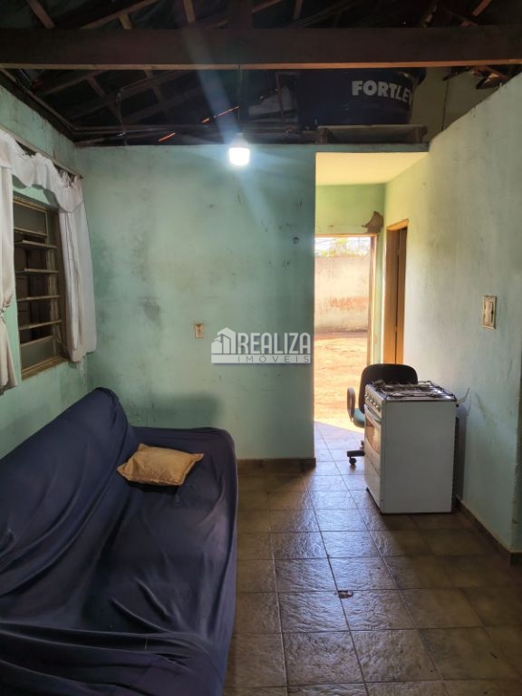 Casa, 1 quarto, 120 m² - Foto 2