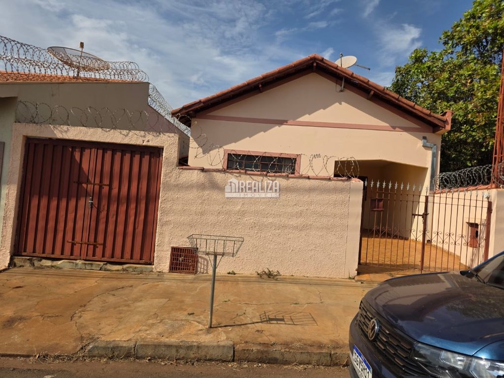 Casa, 3 quartos, 80 m² - Foto 1