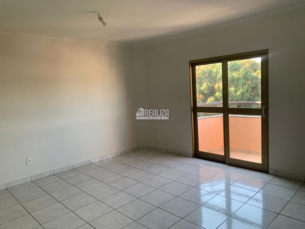 Apartamento, 3 quartos, 110 m² - Foto 1