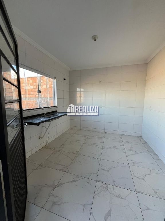 Casa, 2 quartos, 56 m² - Foto 4