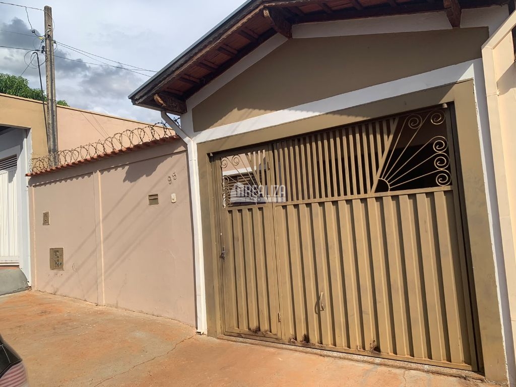 Casa, 3 quartos, 100 m² - Foto 1