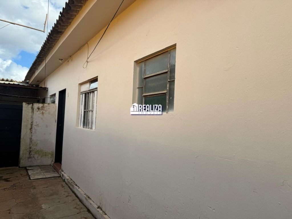 Casa, 2 quartos, 61 m² - Foto 1