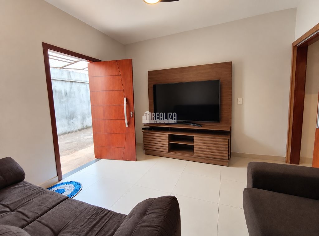 Casa, 3 quartos, 161 m² - Foto 2