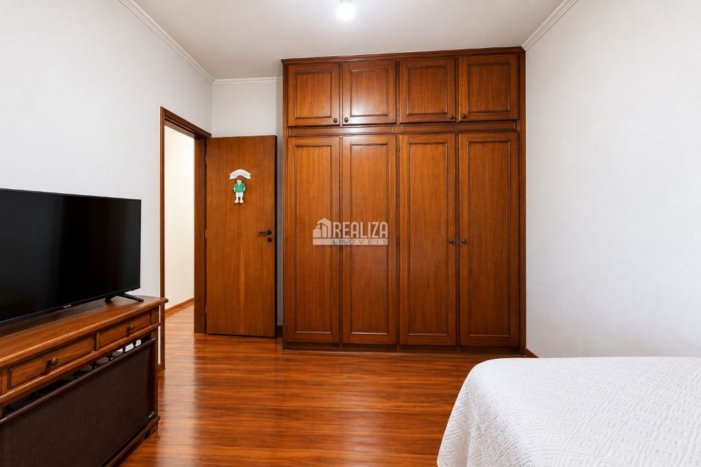 Casa, 4 quartos, 272 m² - Foto 10