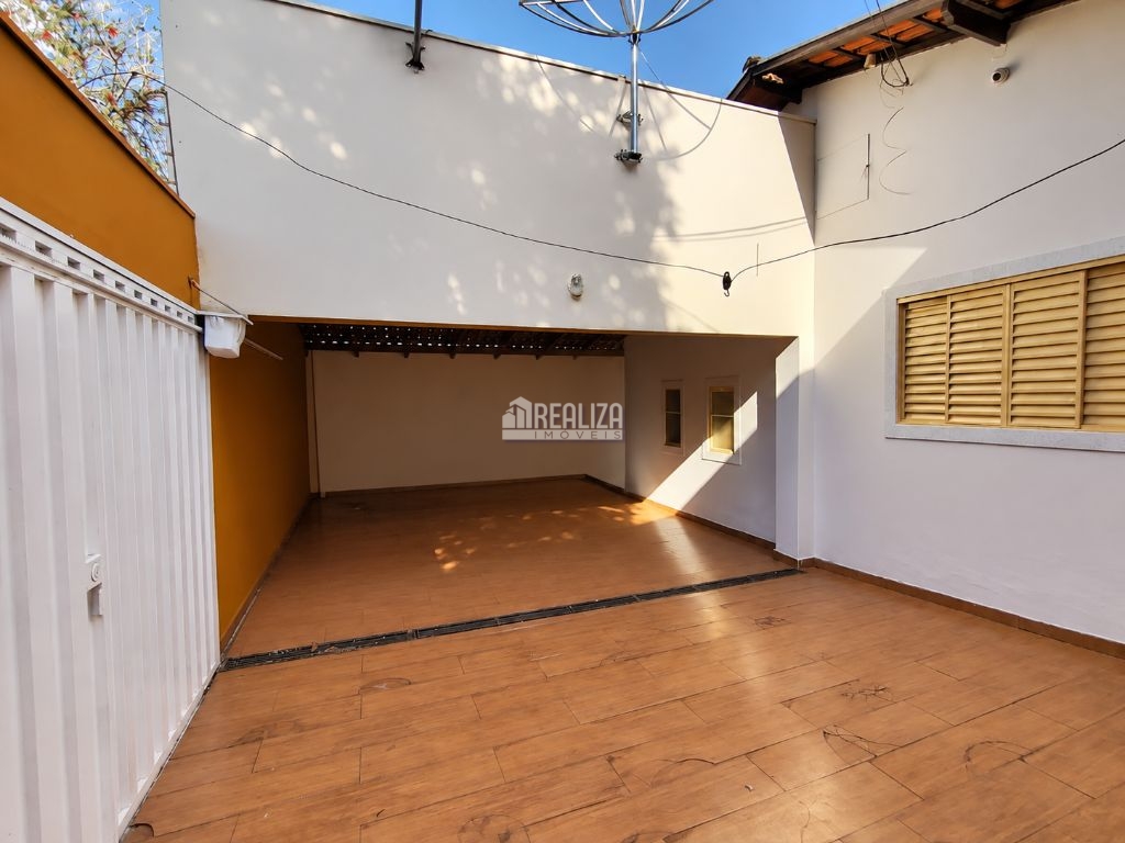 Casa, 2 quartos, 100 m² - Foto 2