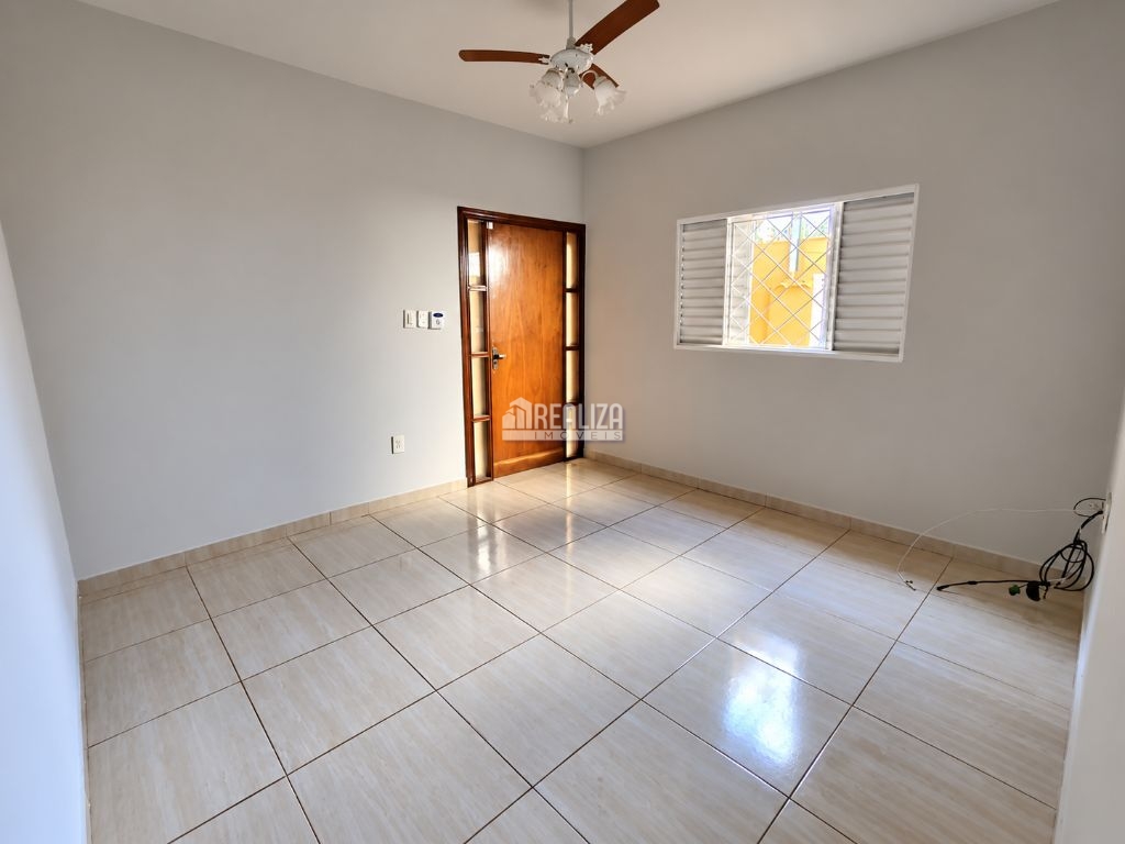 Casa, 2 quartos, 100 m² - Foto 3