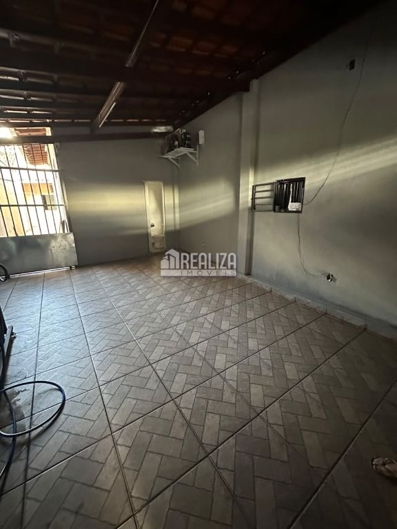 Casa, 2 quartos, 223 m² - Foto 8