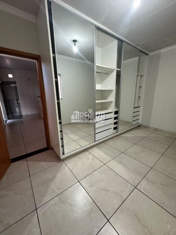 Casa, 2 quartos, 223 m² - Foto 14