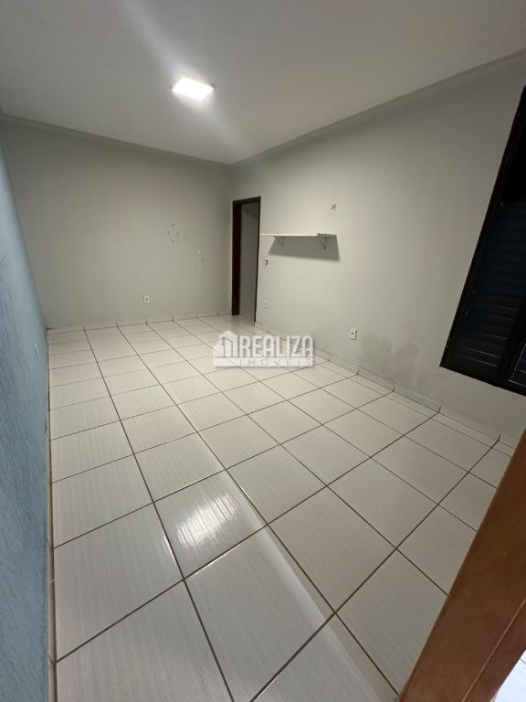 Casa, 2 quartos, 223 m² - Foto 20