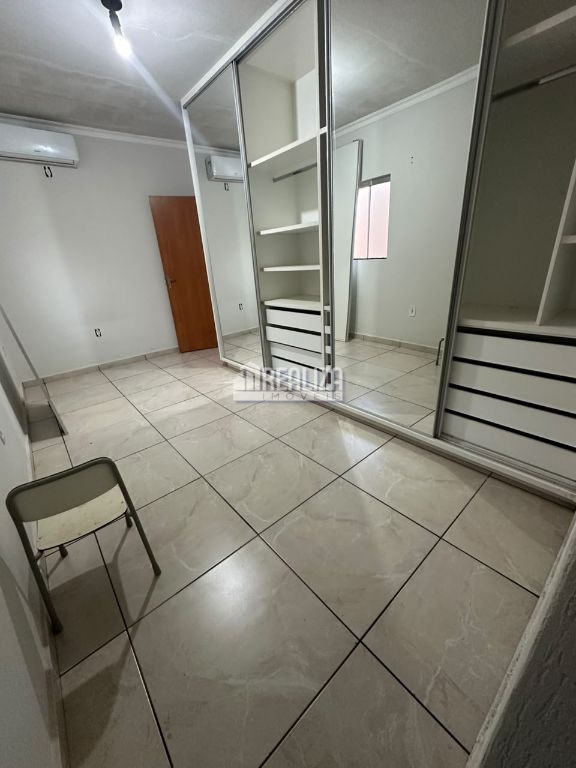 Casa, 2 quartos, 223 m² - Foto 13