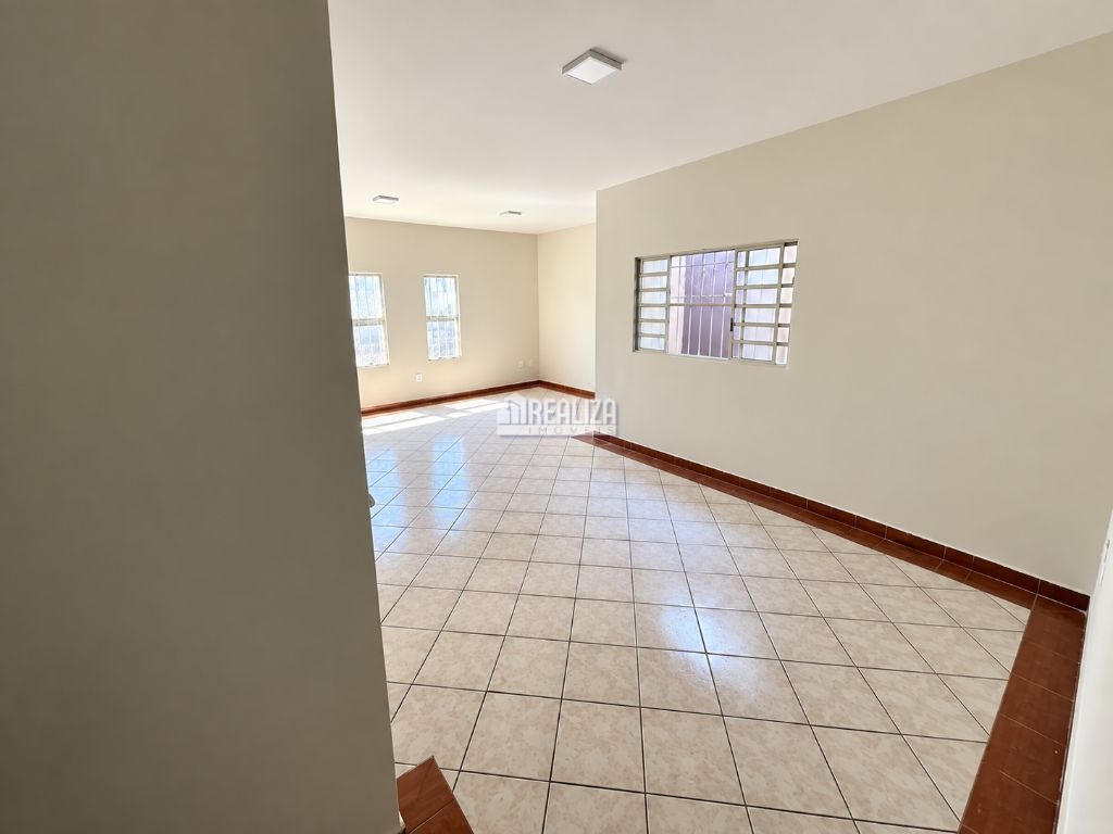 Casa, 3 quartos, 130 m² - Foto 2