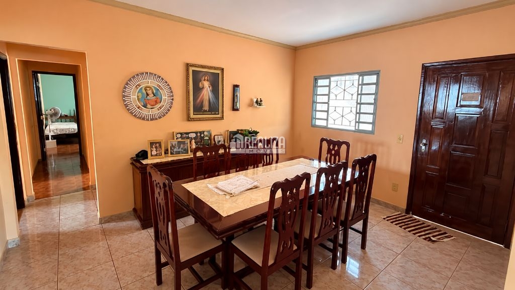 Casa, 3 quartos, 162 m² - Foto 4