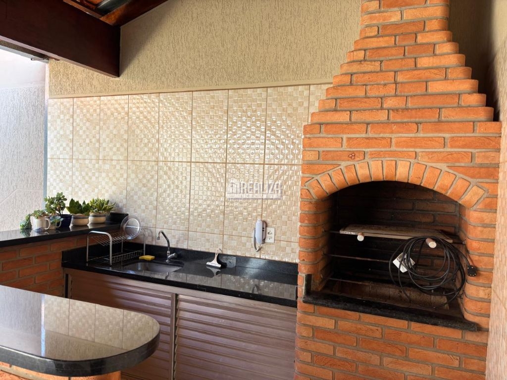 Casa, 3 quartos, 186 m² - Foto 3