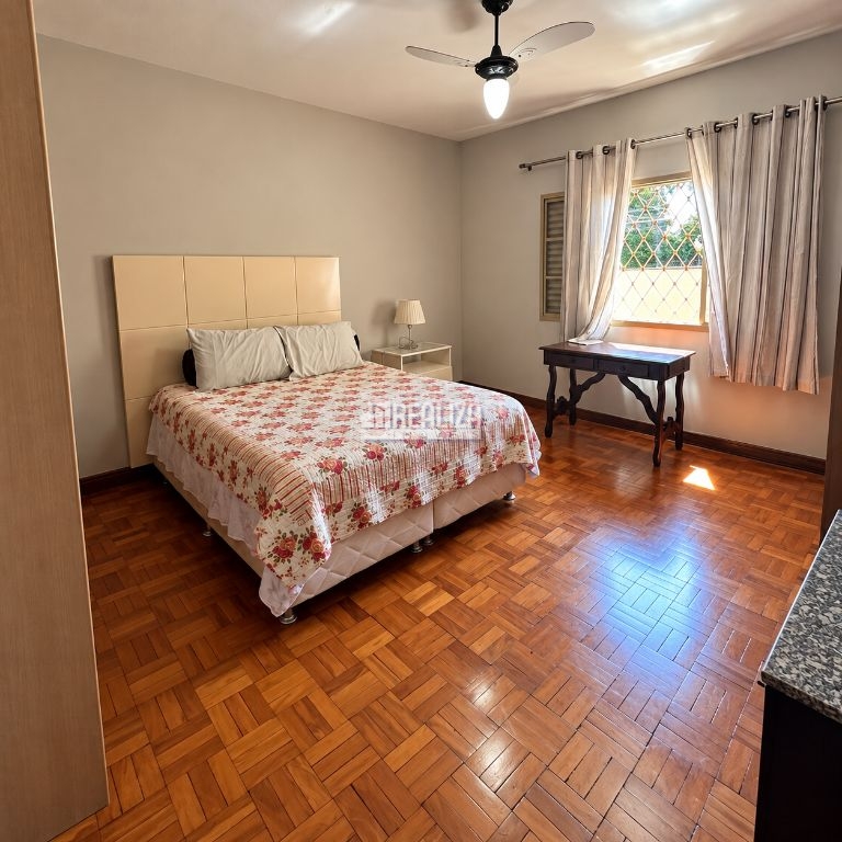 Casa, 3 quartos, 277 m² - Foto 10