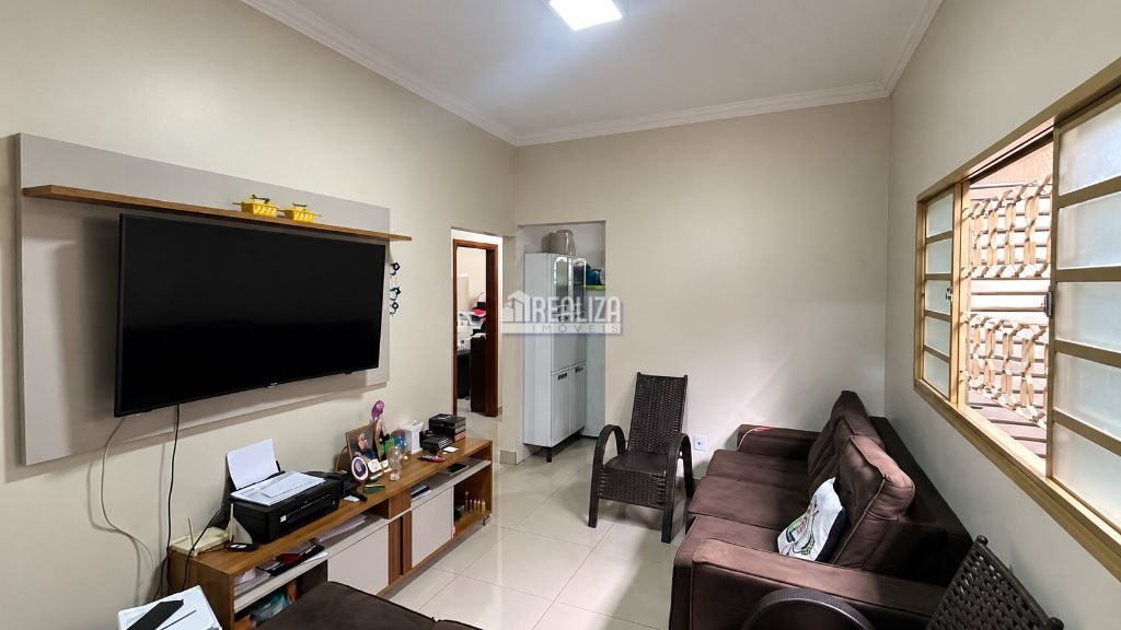 Casa, 3 quartos, 180 m² - Foto 2
