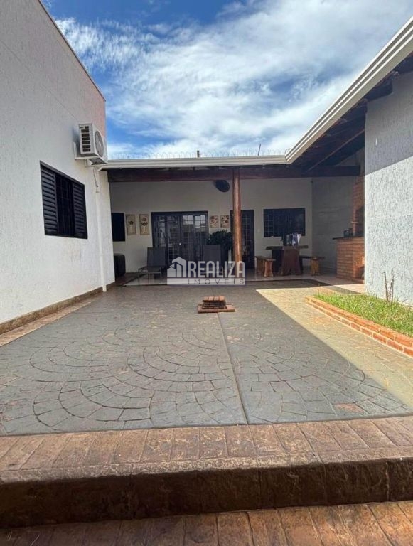 Casa, 3 quartos, 220 m² - Foto 9