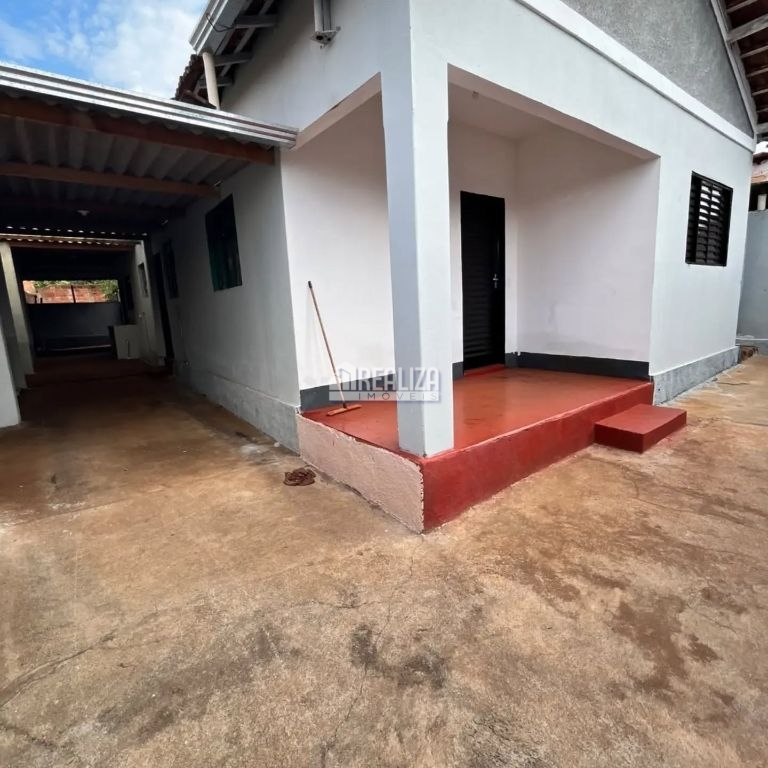 Casa, 3 quartos - Foto 1
