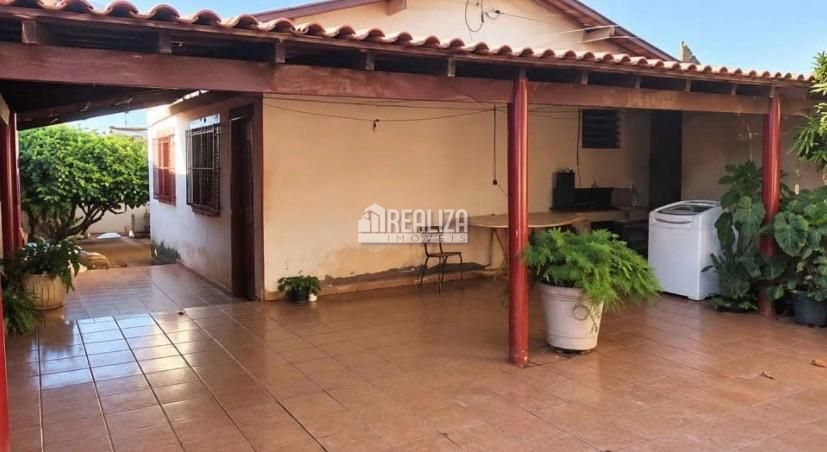 Casa, 2 quartos, 42 m² - Foto 1