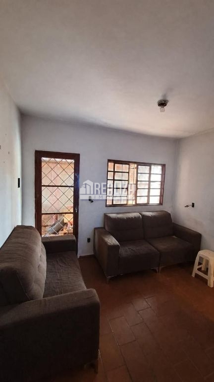 Casa, 2 quartos, 42 m² - Foto 4