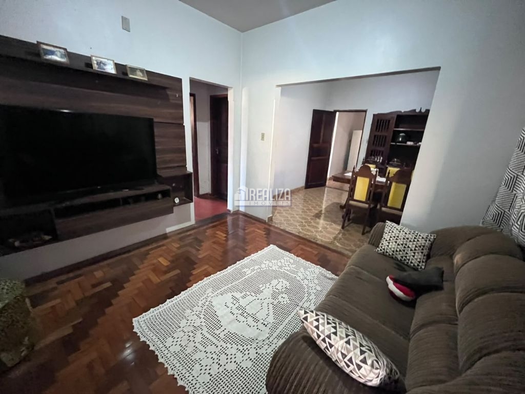 Casa, 3 quartos, 192 m² - Foto 1