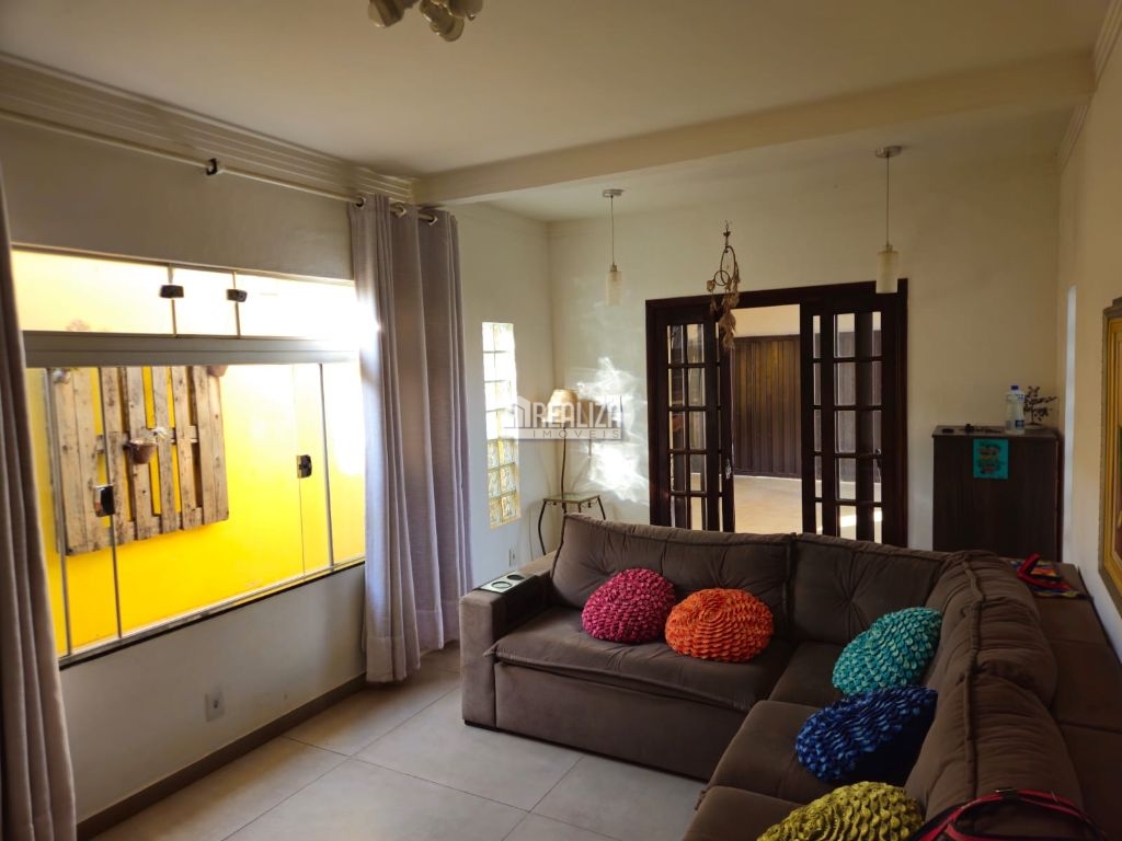 Casa, 3 quartos, 117 m² - Foto 3