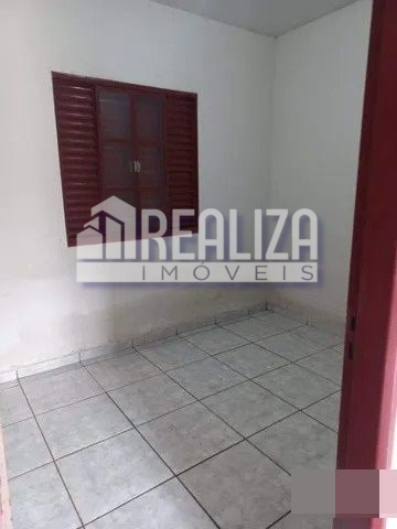 Casa, 2 quartos, 85 m² - Foto 1